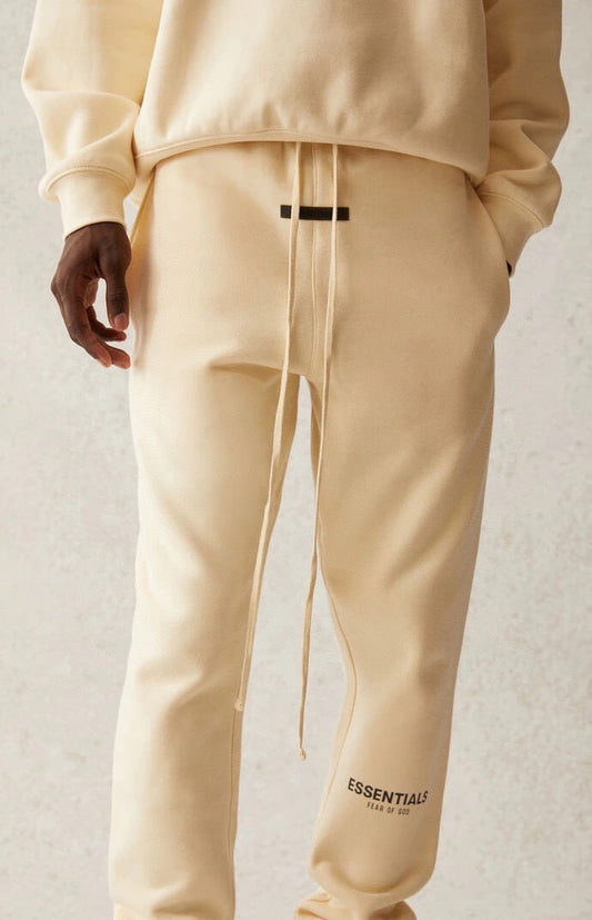 AMBERELLE 21FW Logo Fleece Joggers in beige