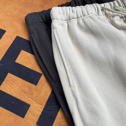 AMBERELLE 1977 Fleece Joggers Sweatpants in white