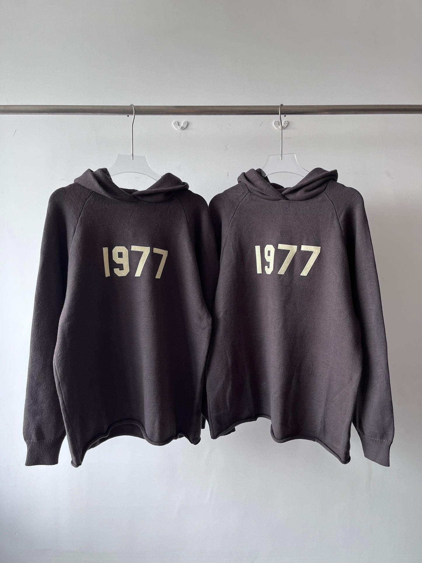 AMBERELLE 1977 Knit Pullover Hoodie in black