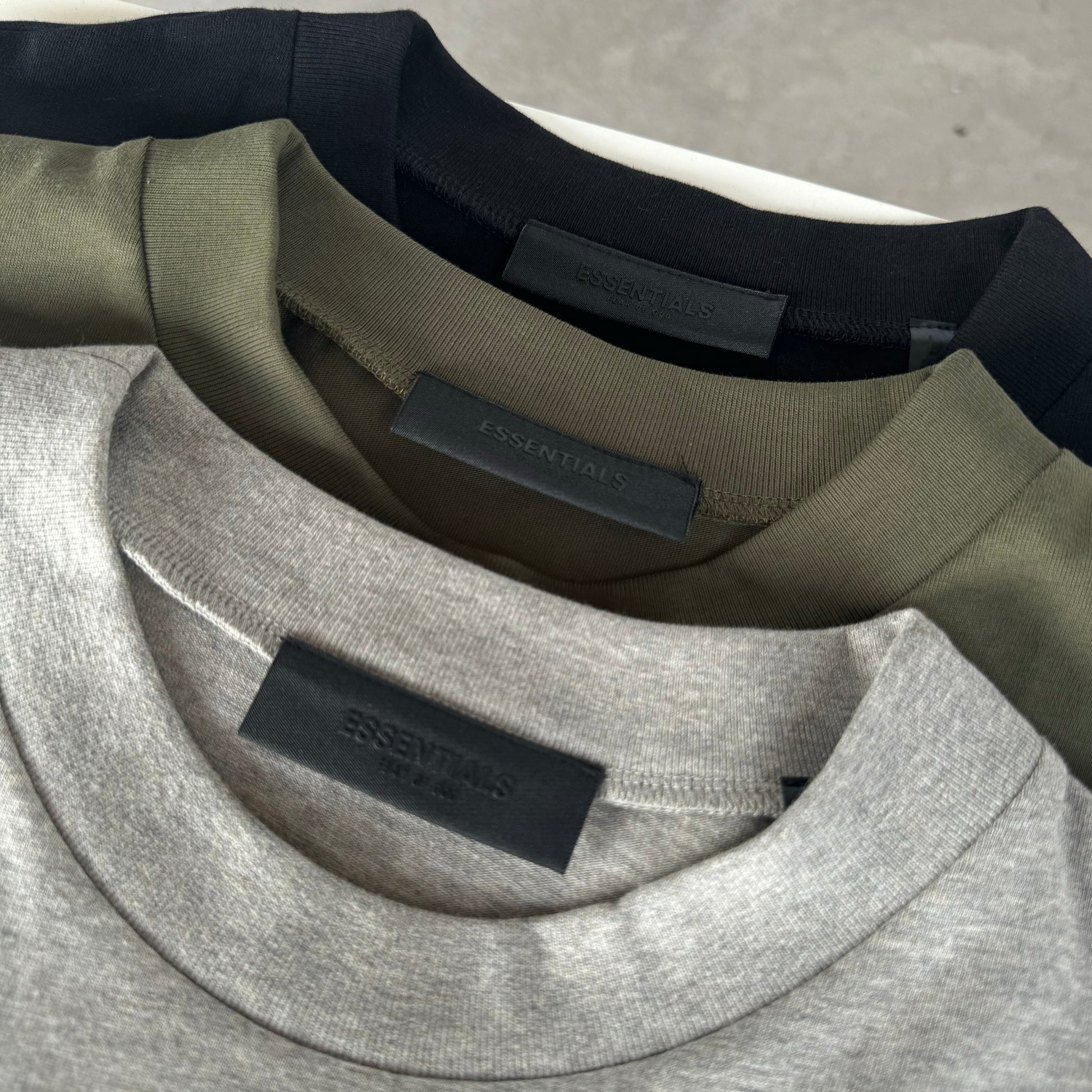 AMBERELLE Holiday Core Logo Short Sleeve Tee in cream