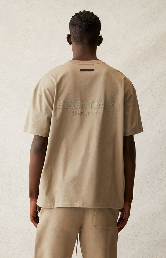 AMBERELLE 21SS Silicone Logo T-Shirt in black
