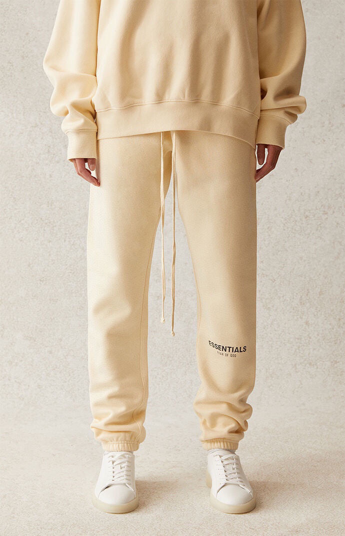 AMBERELLE 21FW Logo Fleece Joggers in beige