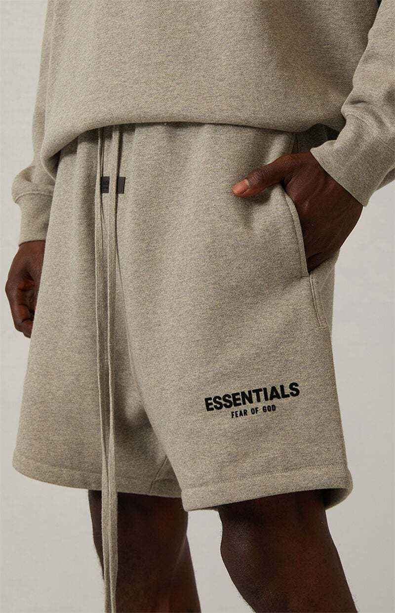AMBERELLE Heavy Fleece Logo Sweatshorts in cream