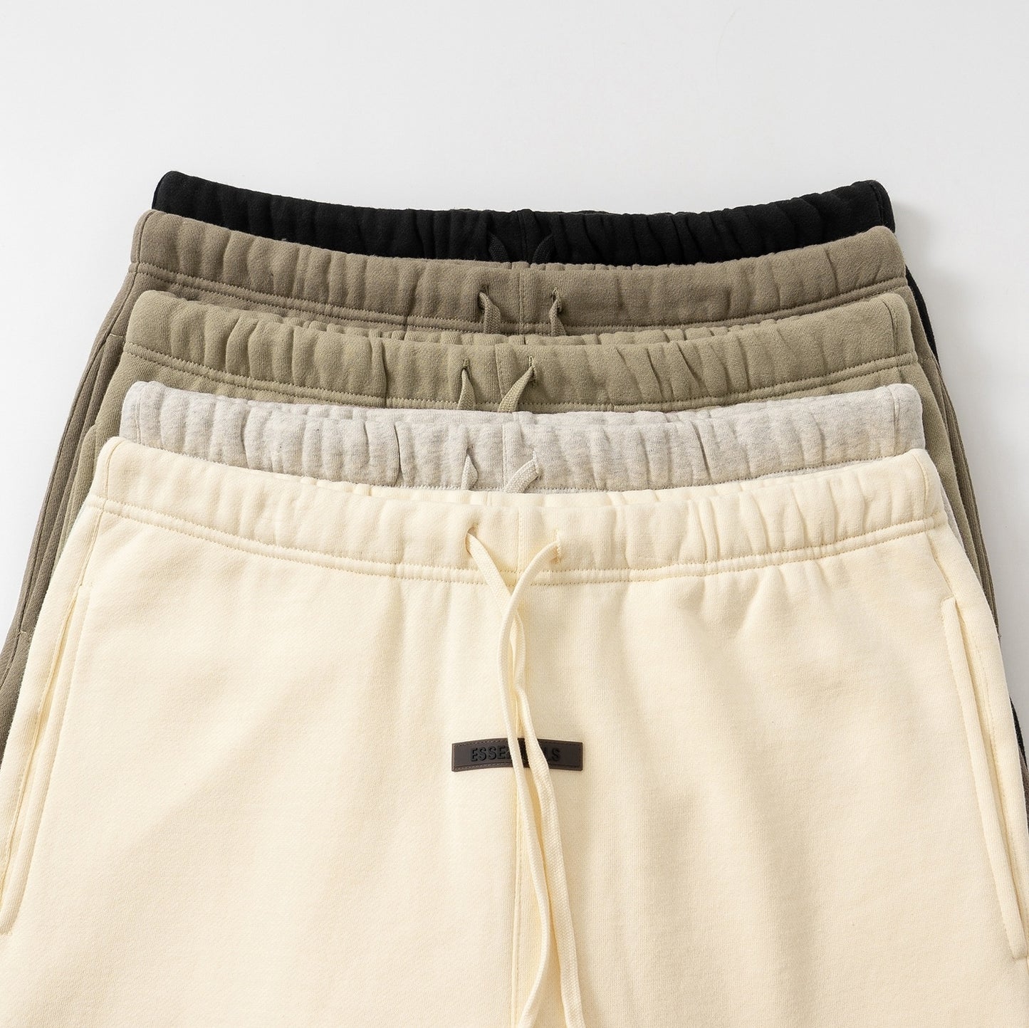 AMBERELLE 21FW Logo Fleece Joggers in gray