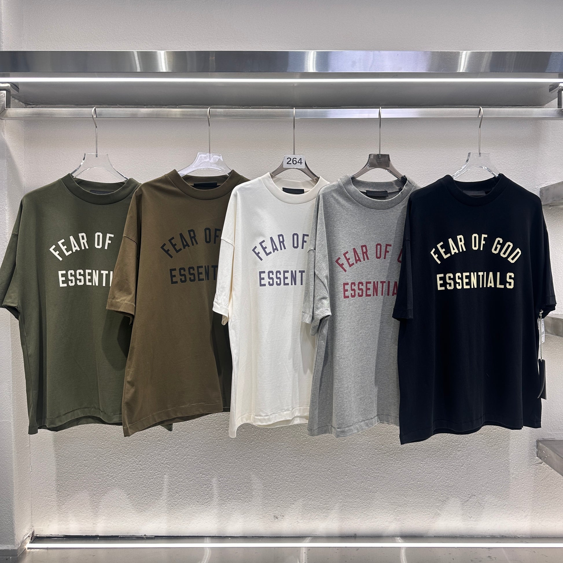 AMBERELLE Holiday Core Logo Short Sleeve Tee in cream