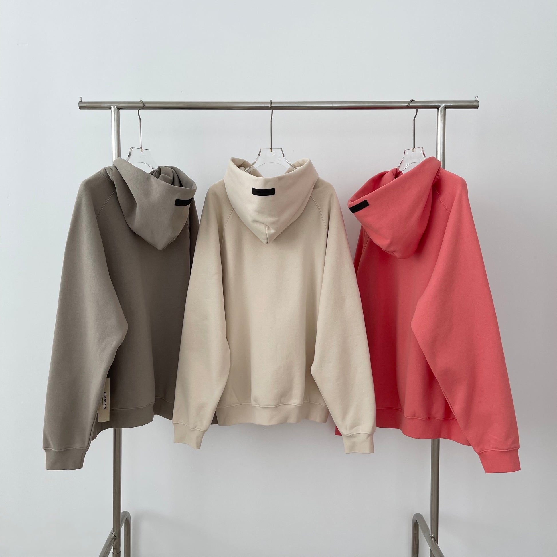 AMBERELLE Tonal Letter Fleece Hoodie in gray