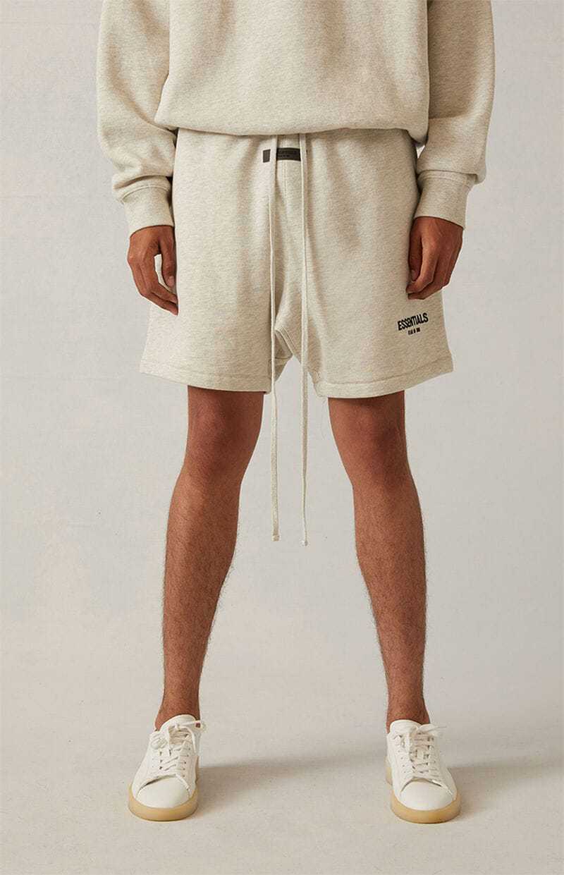 AMBERELLE Heavy Fleece Logo Sweatshorts in cream