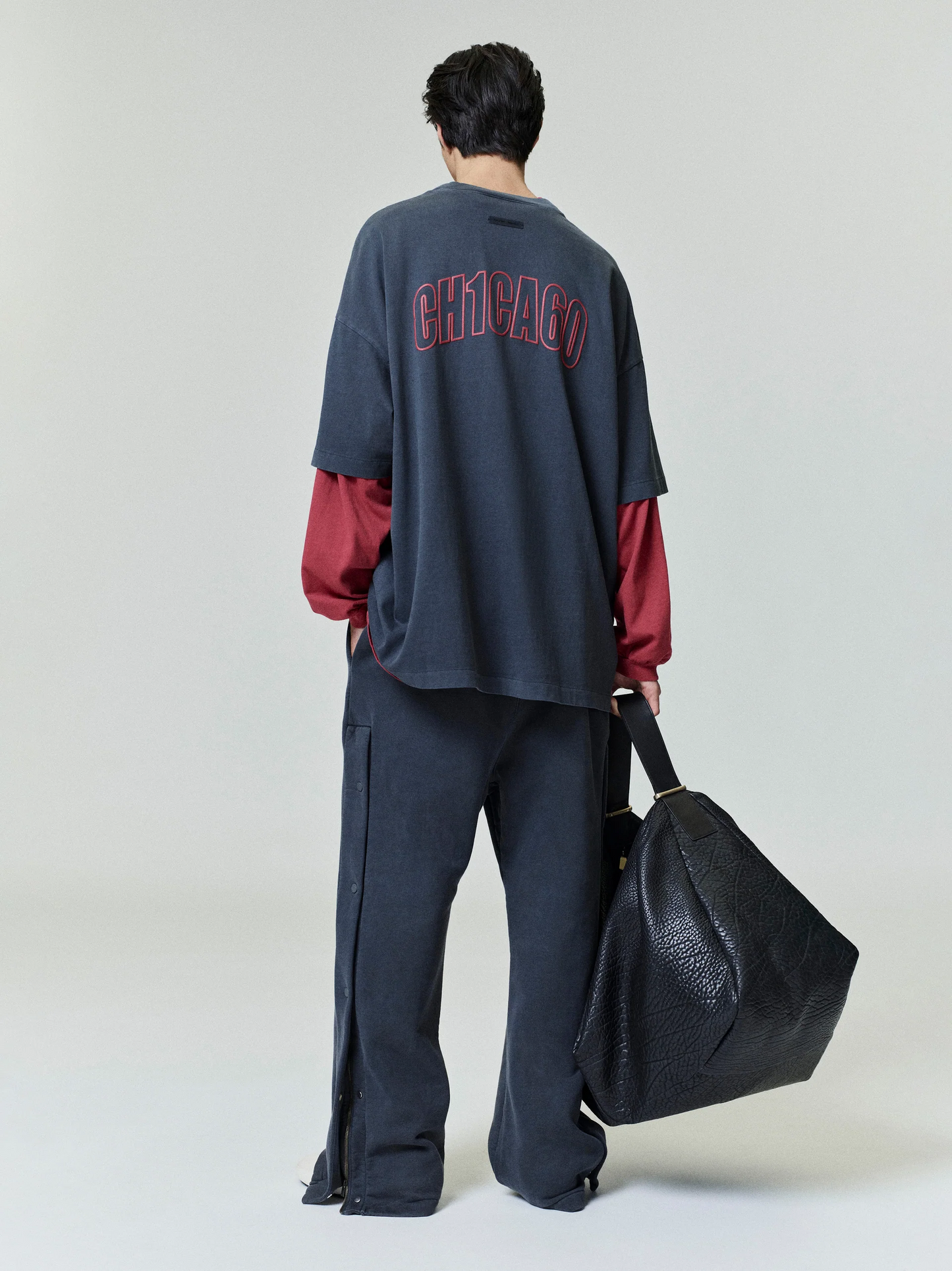 AMBERELLE 3553NT1AL5 Oversized Graphic T-Shirt in blackred