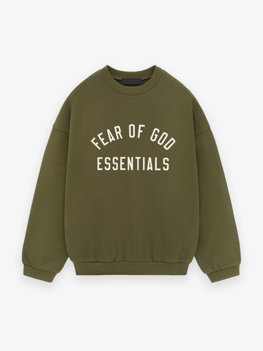 AMBERELLE Arc Letter Fleece Crewneck Sweatshirt in dark green