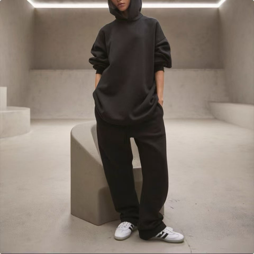 AMBERELLE Core Flocked Logo Straight Sweatpants in black