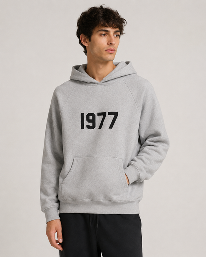 AMBERELLE 1977 Graphic Fleece Hoodie in cream