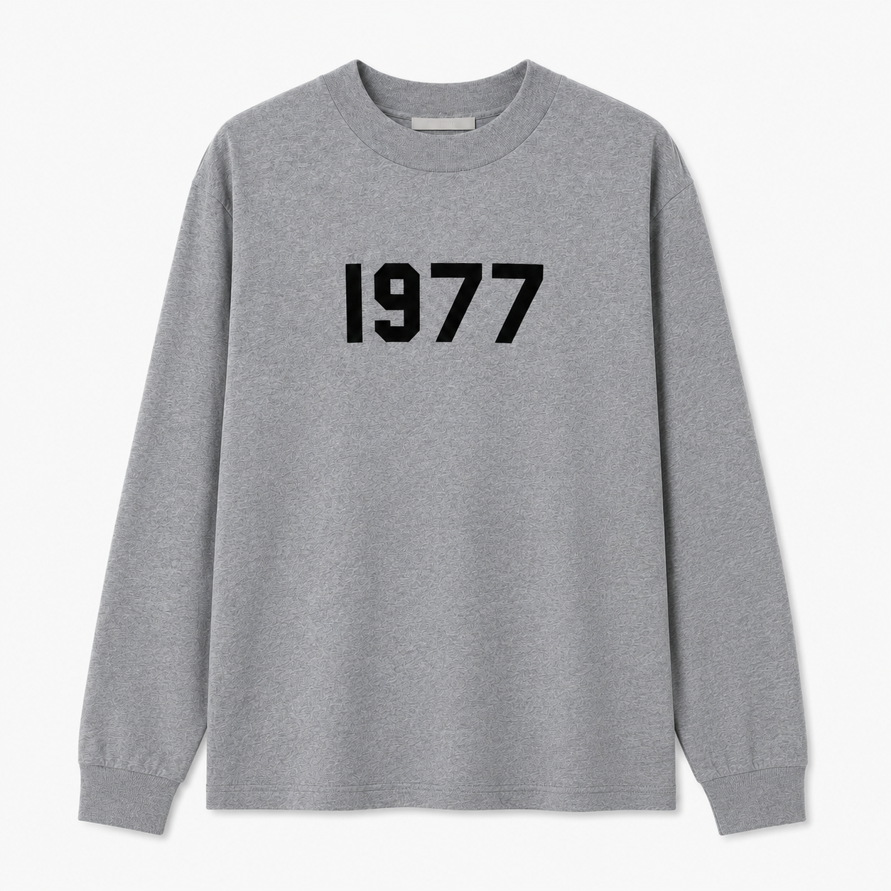 AMBERELLE 1977 Graphic Long Sleeve Tee in light heather grey