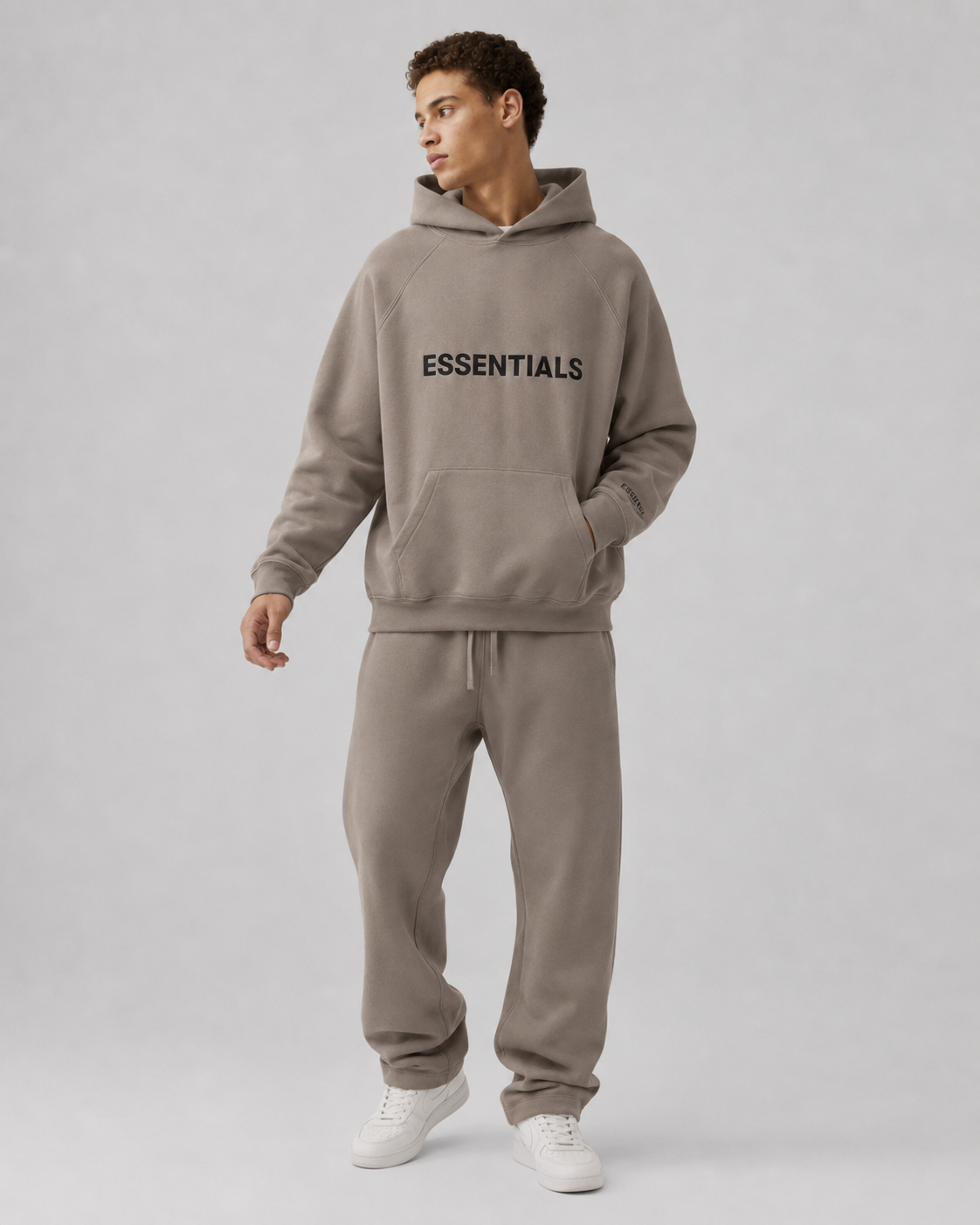 AMBERELLE 20FW Classic Logo Fleece Hoodie in cream