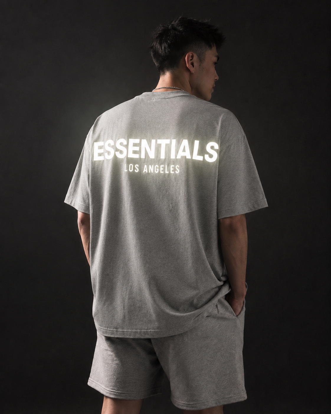AMBERELLE Reflective Los Angeles Back Print T-Shirt in white