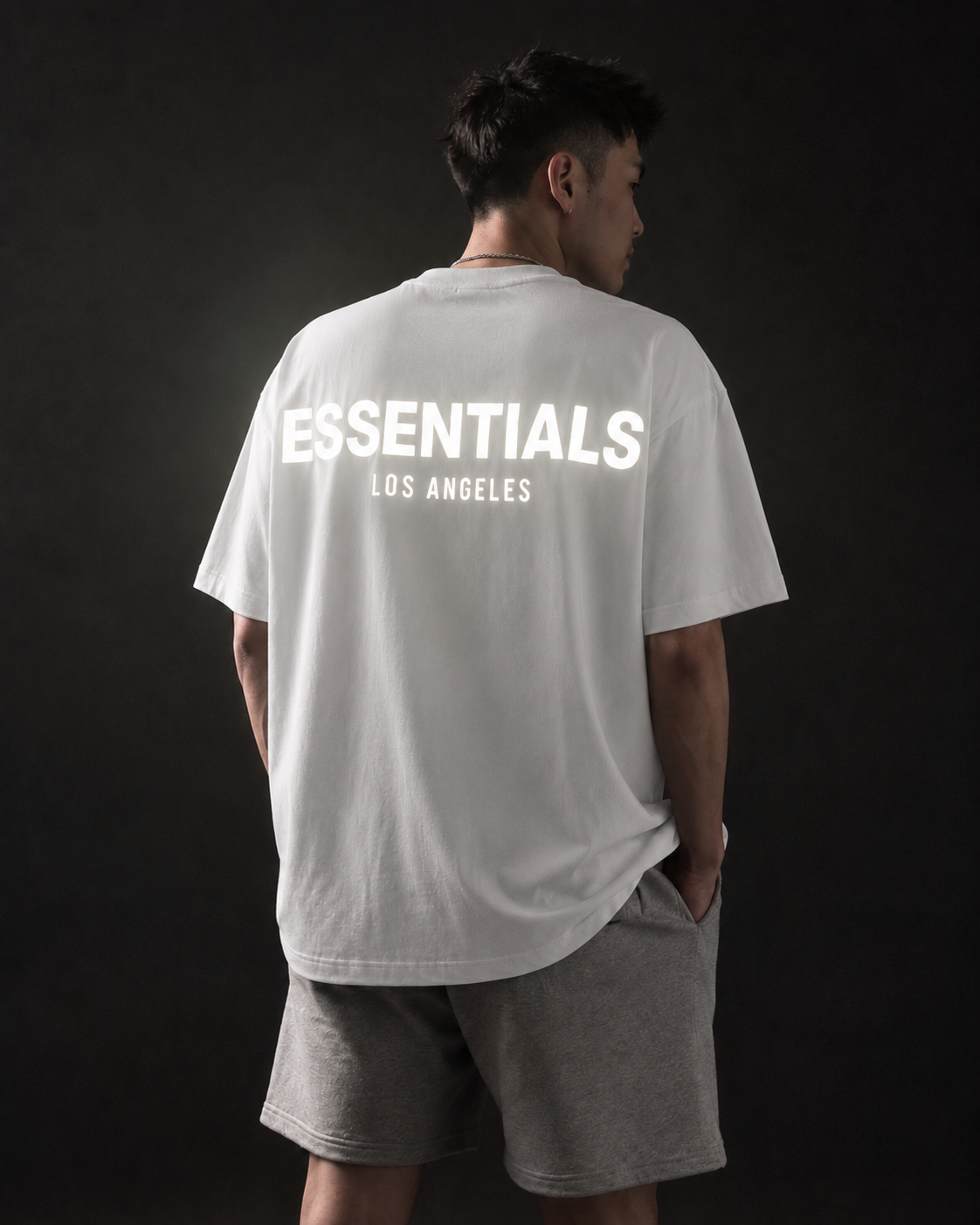AMBERELLE Reflective Los Angeles Back Print T-Shirt in white