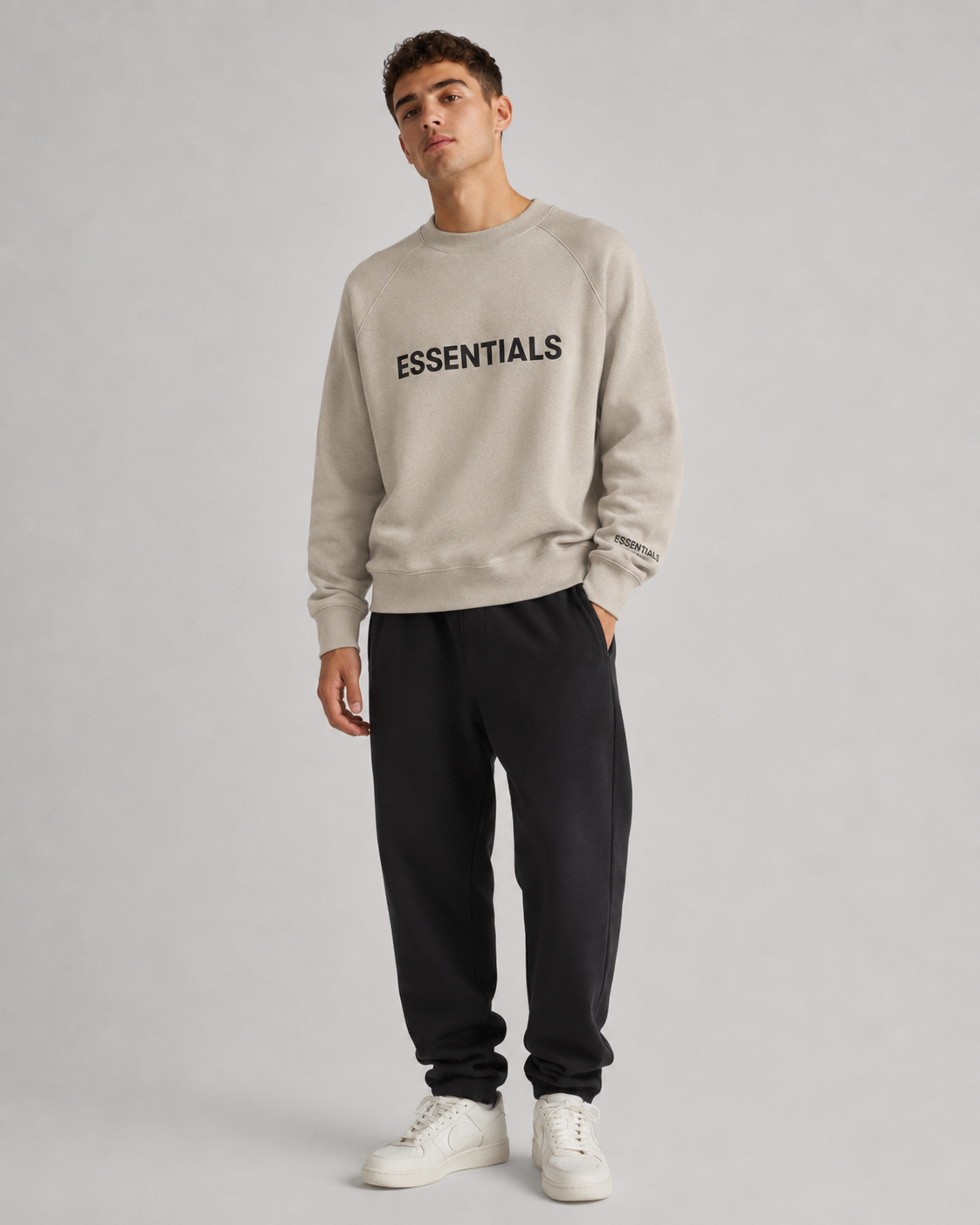 AMBERELLE Core Letter Logo Crewneck Sweatshirt in black