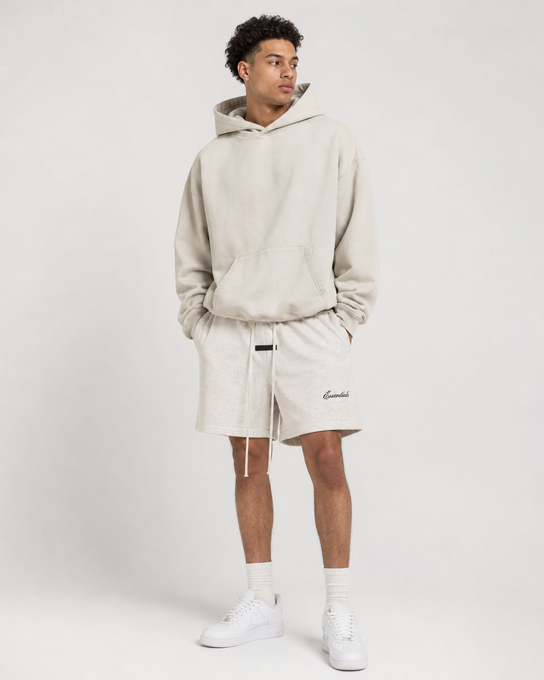 AMBERELLE Signature Classic Sweatshorts in cream