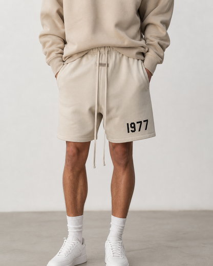 AMBERELLE 1977 Relaxed Drawstring Sweatshorts in black