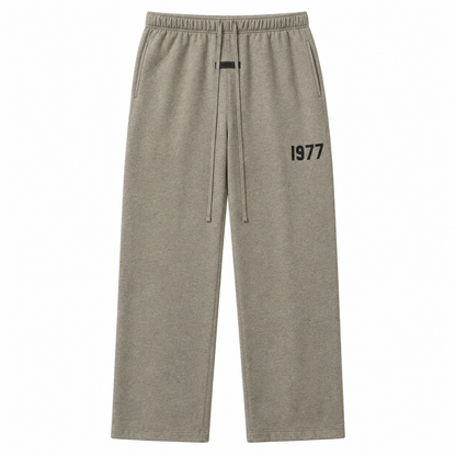 AMBERELLE 1977 Relaxed Wide-Leg Sweatpants in light heather grey
