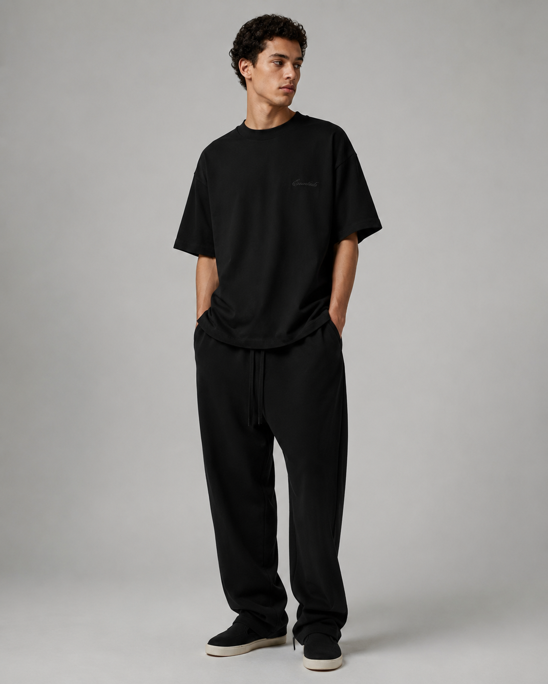 AMBERELLE SS26 Classic Micro Logo T-Shirt in black