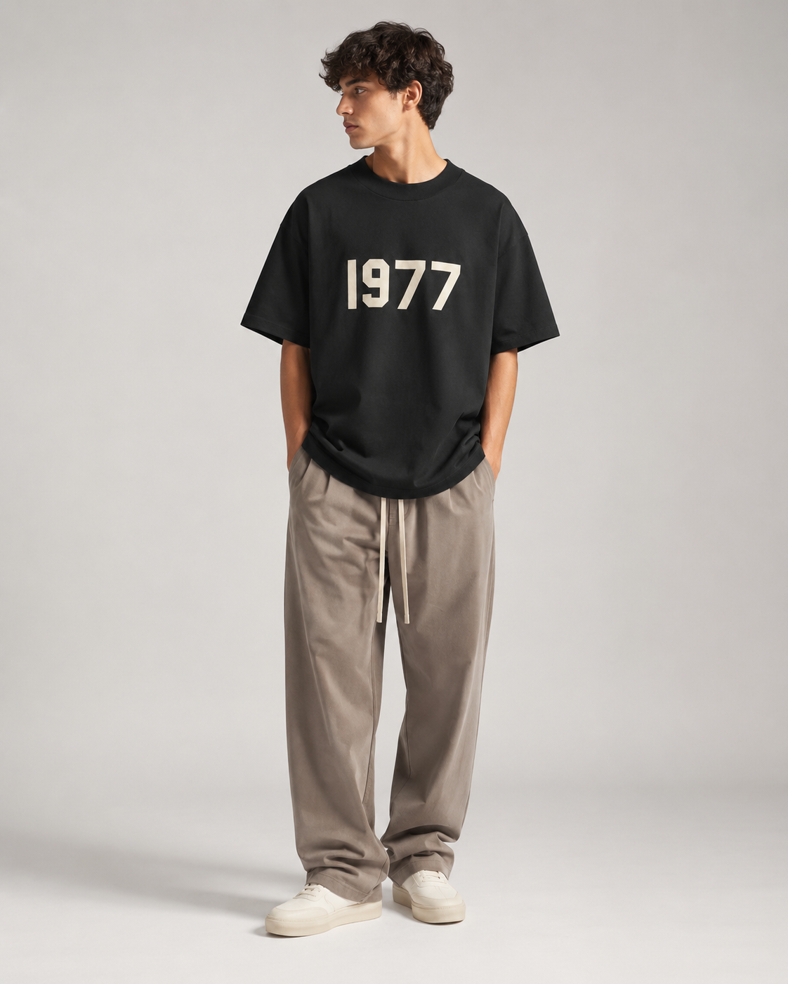 AMBERELLE 1977 Flocked Print Oversized T-Shirt in beige