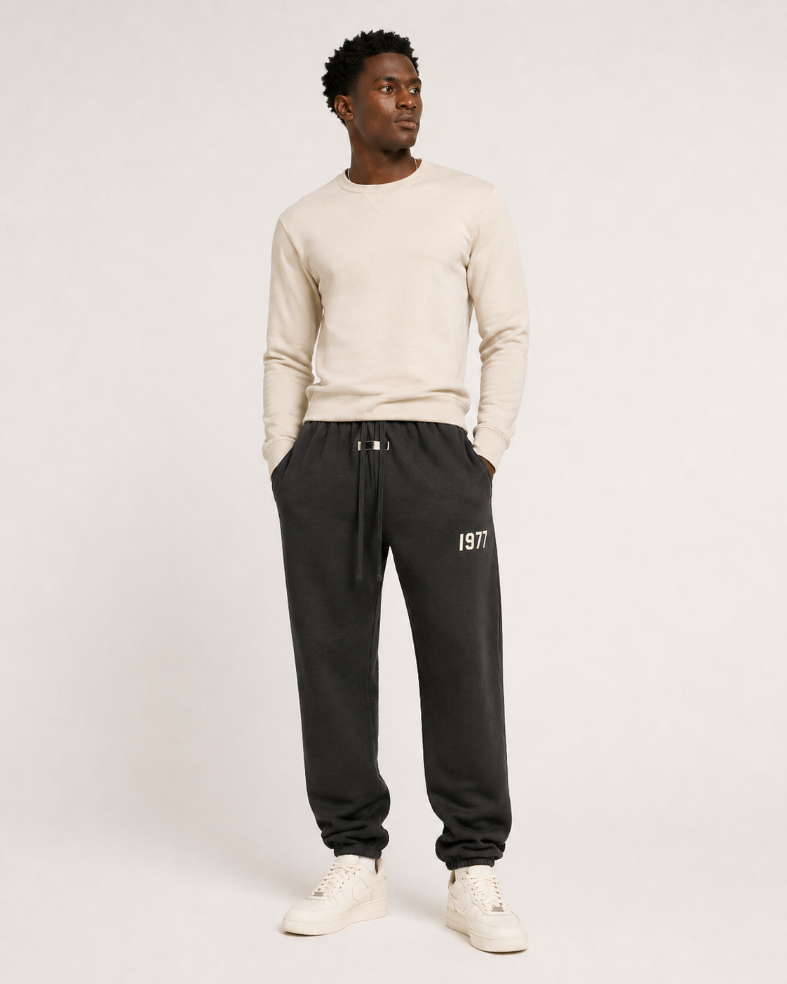 AMBERELLE 1977 Fleece Joggers Sweatpants in gray