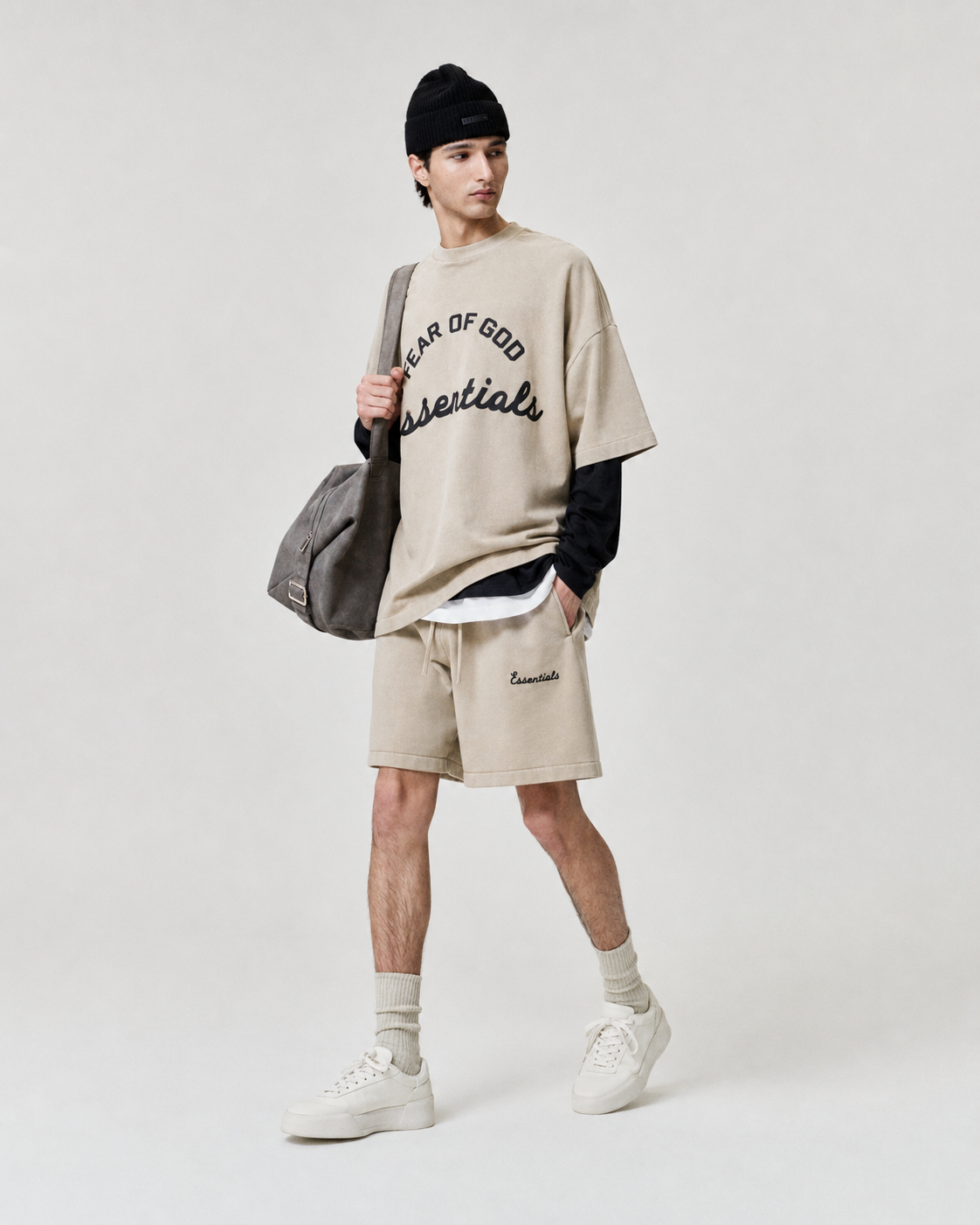 AMBERELLE Training Classic Sweatshort in black