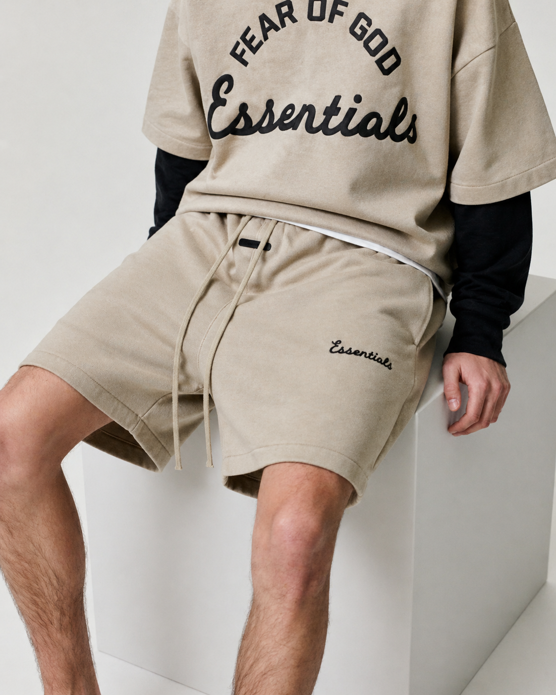 AMBERELLE Training Classic Sweatshort in beige