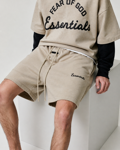 AMBERELLE Training Classic Sweatshort in beige