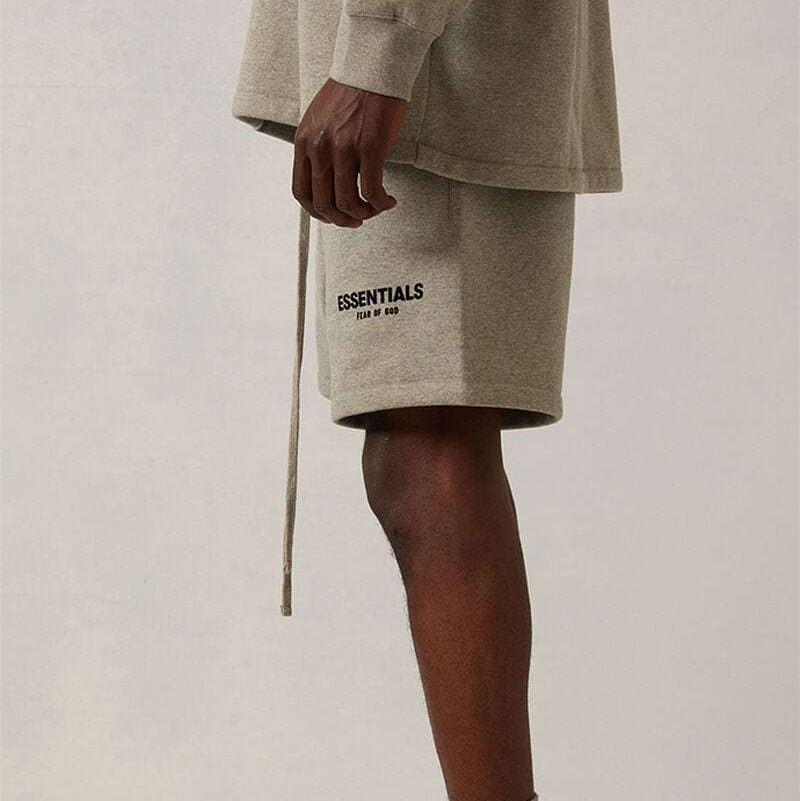 AMBERELLE Heavy Fleece Logo Sweatshorts in light heather grey