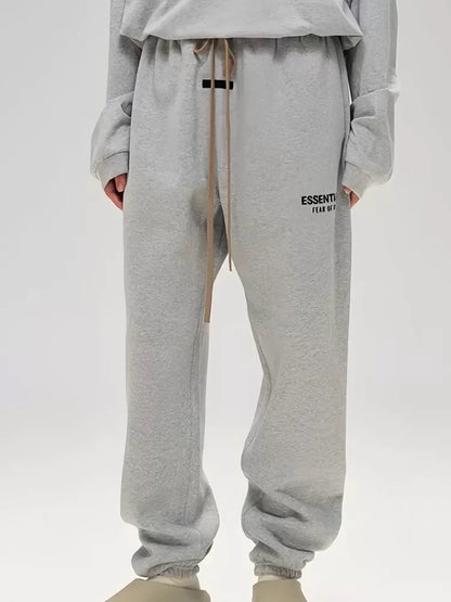 AMBERELLE Core Fleece Jogger Sweatpants in dark taupe