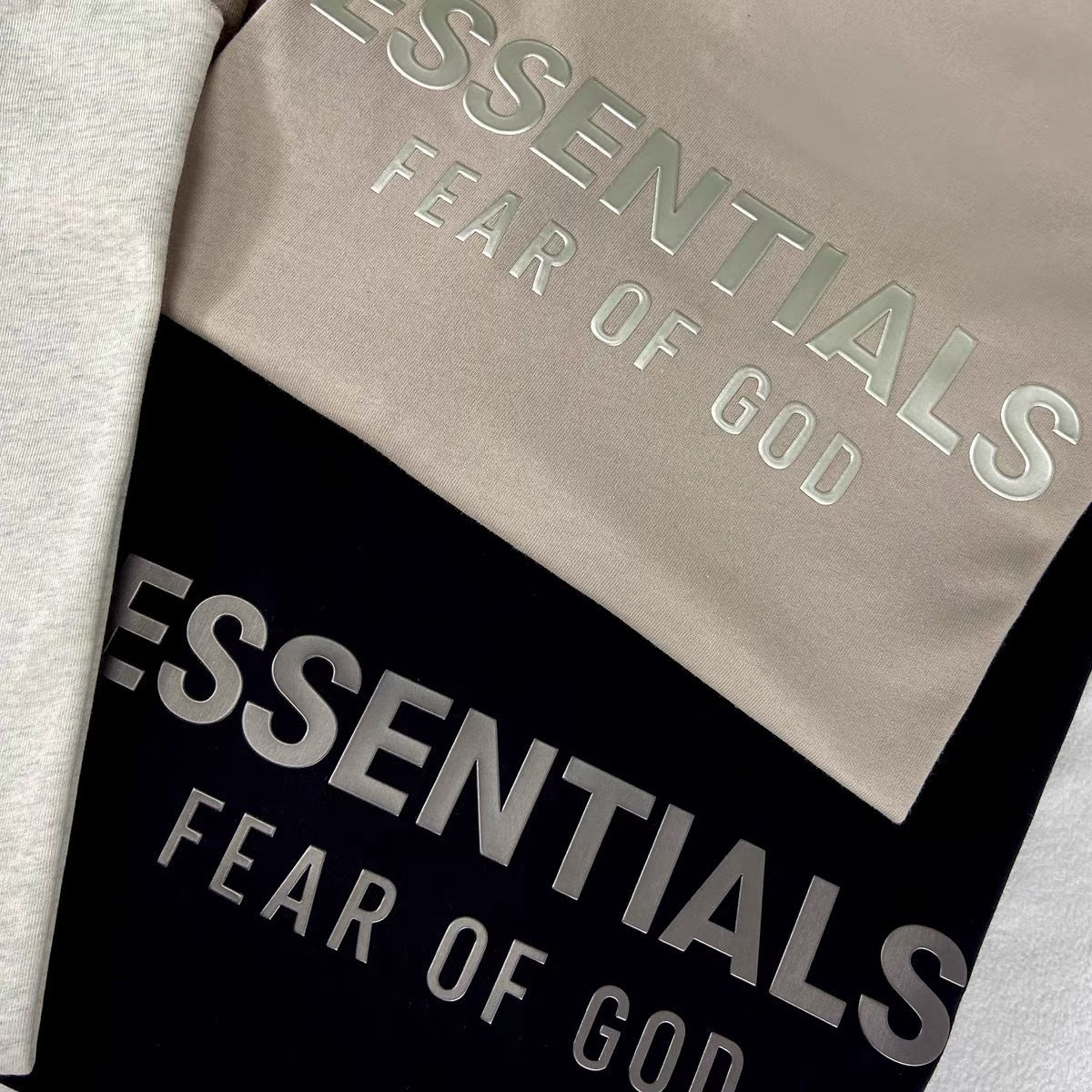 AMBERELLE Oversized Minimal Logo T-Shirt in light heather grey