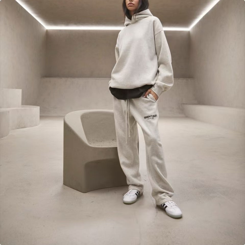 AMBERELLE Core Flocked Logo Straight Sweatpants in light heather grey