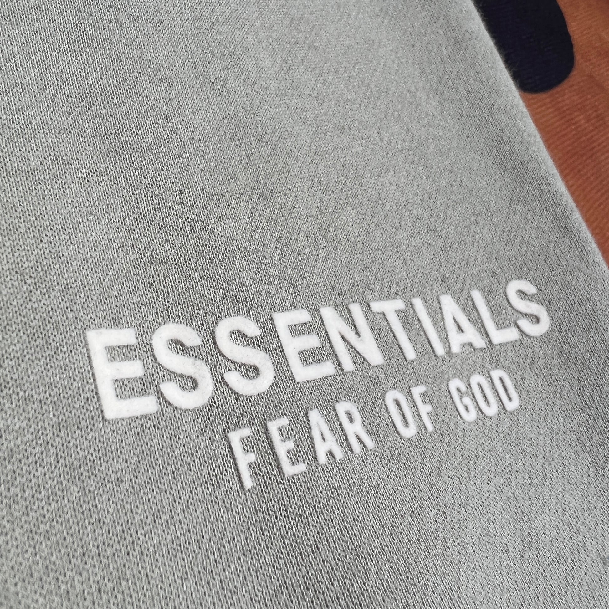 AMBERELLE Core Logo Fleece Joggers in light heather grey