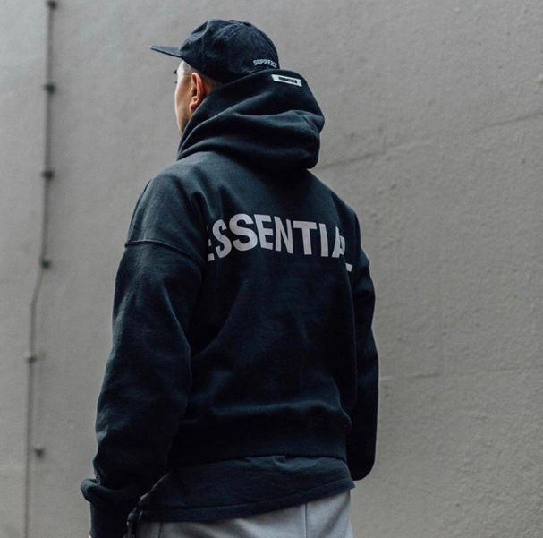 AMBERELLE Back Logo Oversized Fleece Hoodie in black